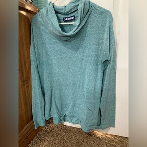 Women's Green Sweater Size XL